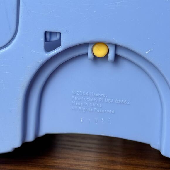 Littlest Pet Shop Little Lovin' Pet Playhouse with Figures - Picture 10 of 12